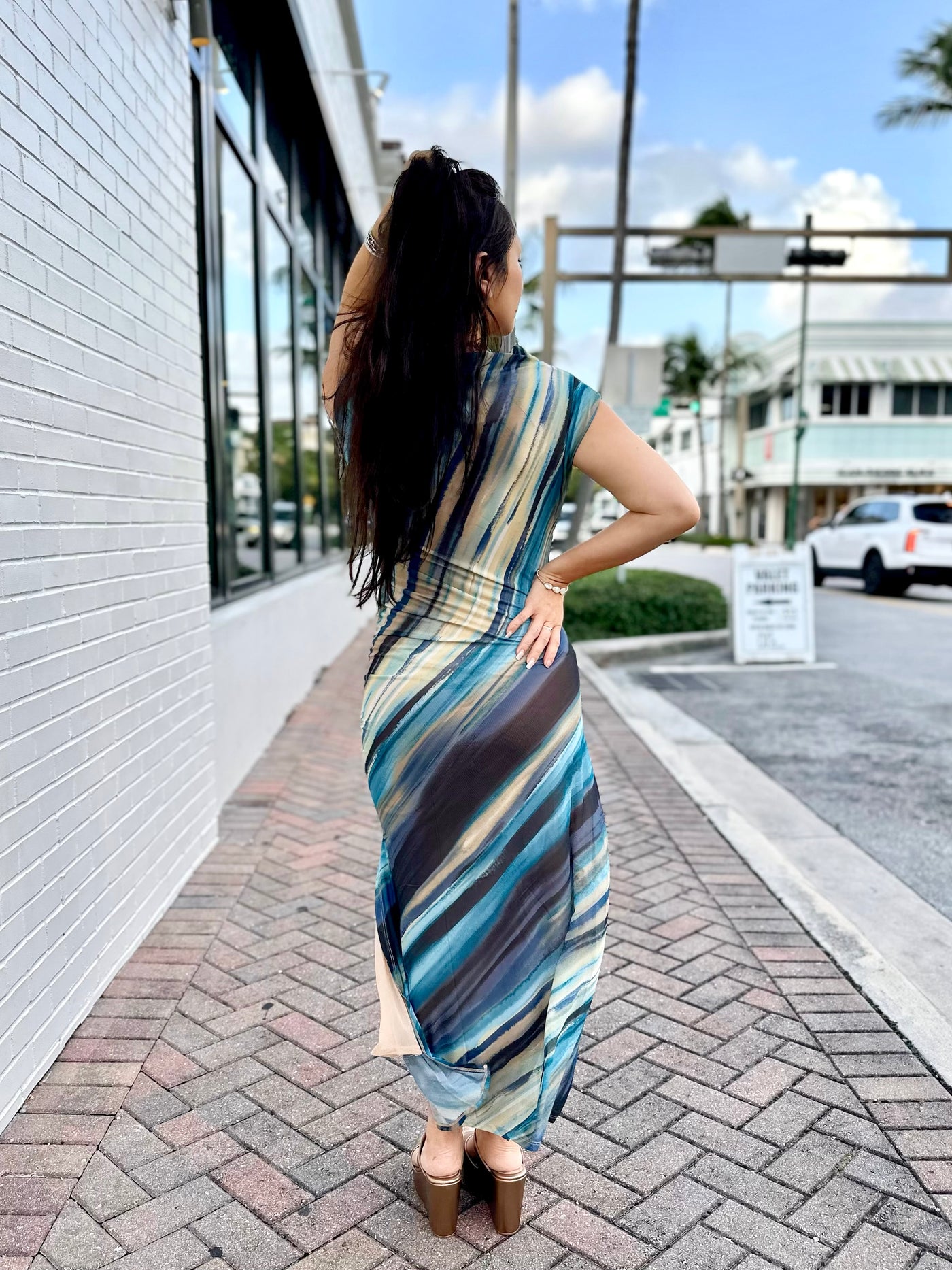 Oceania Midi Dress