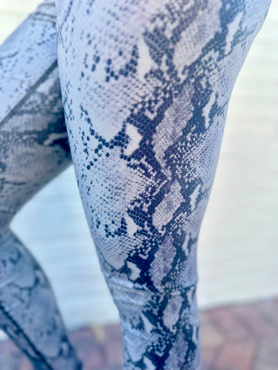 Snake Leggings