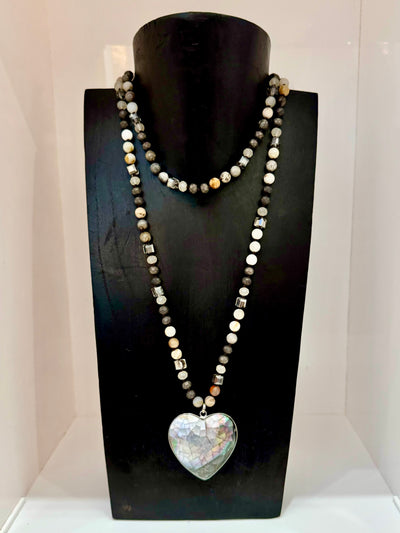 Shell Heart Pendant Necklace