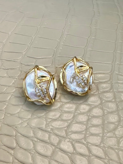 Paris Pearl Earrings