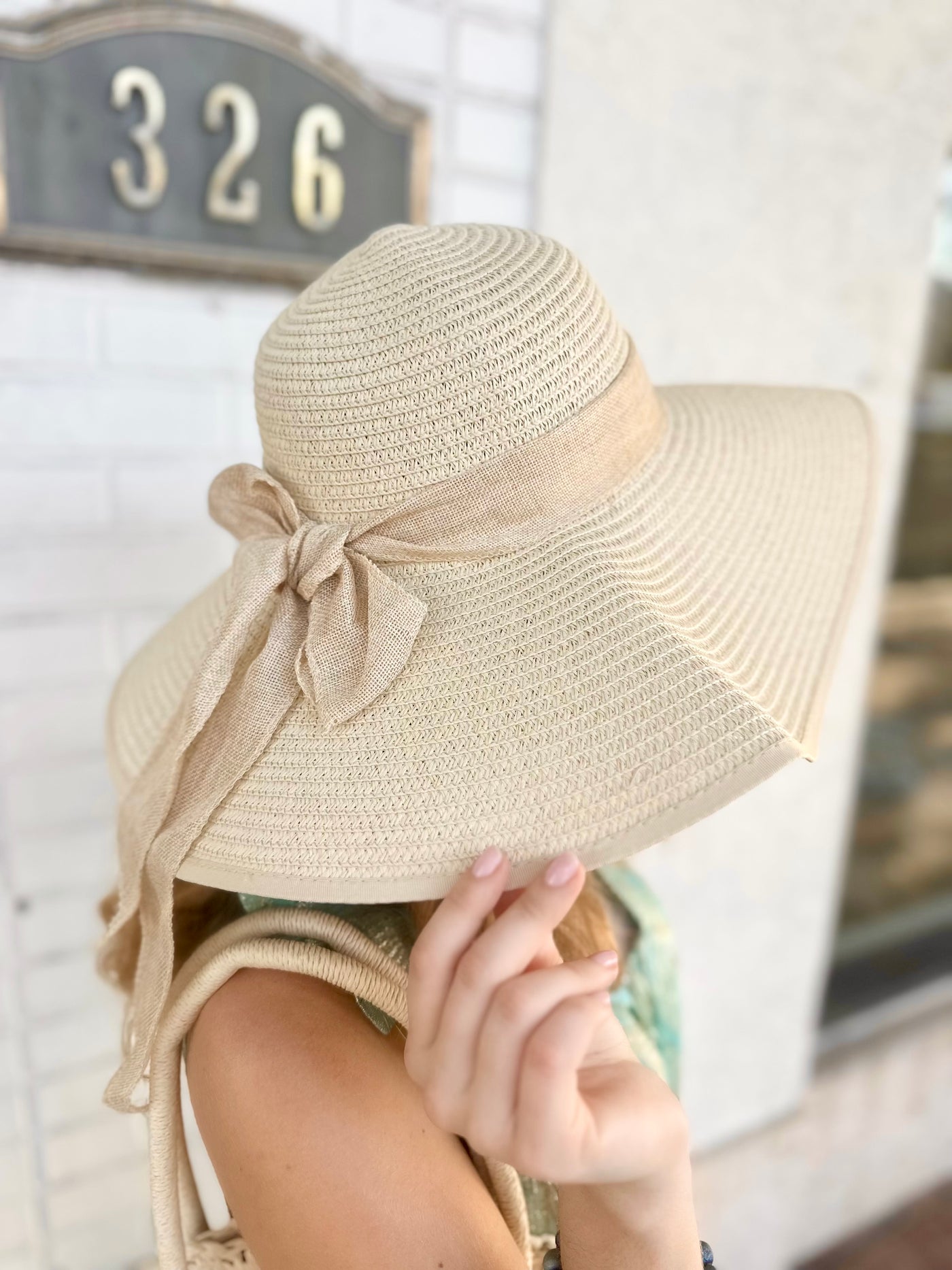 Bianca Bow Straw Floppy Hat