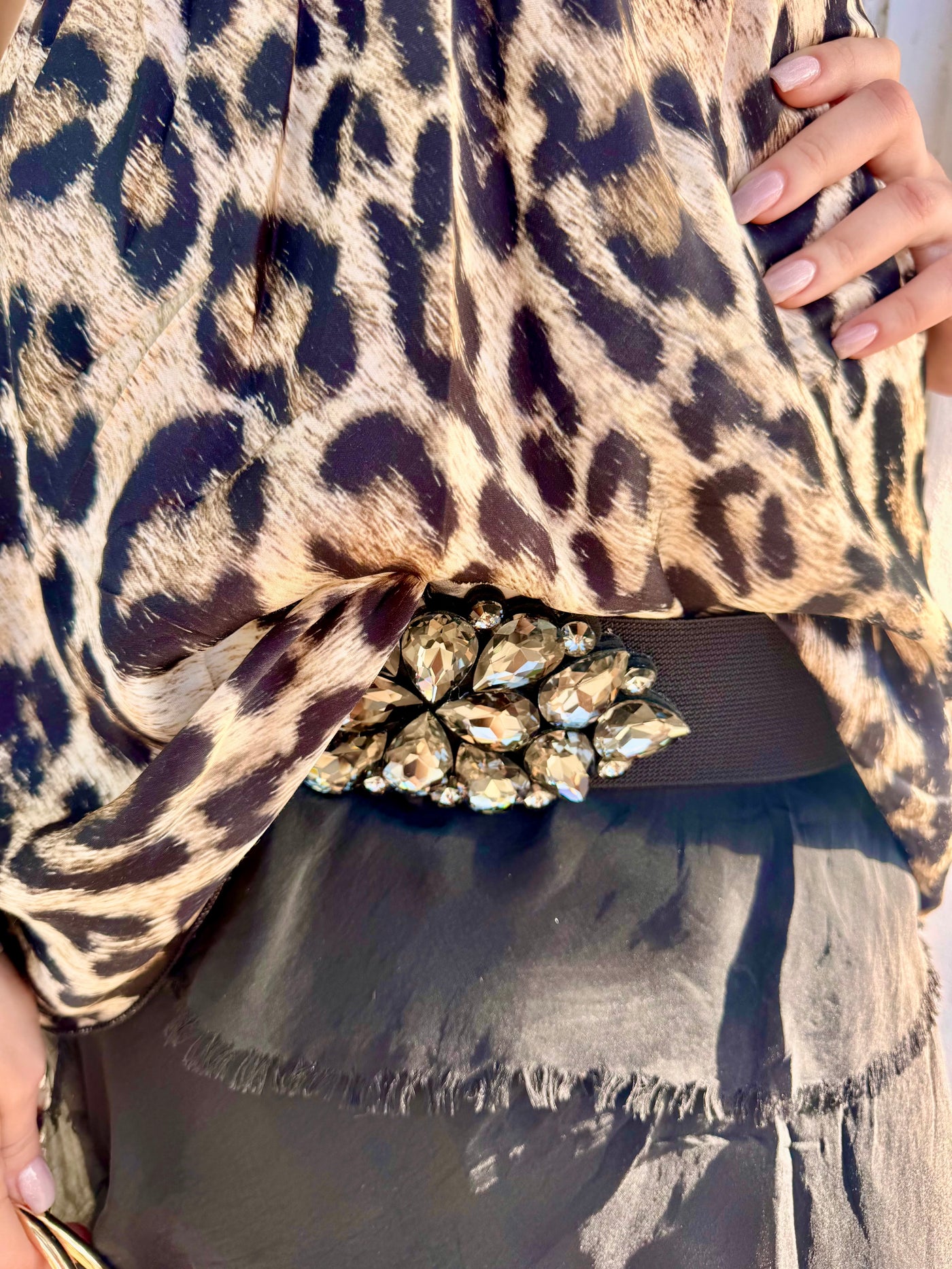 Kiss From a Feather Stretch Belt