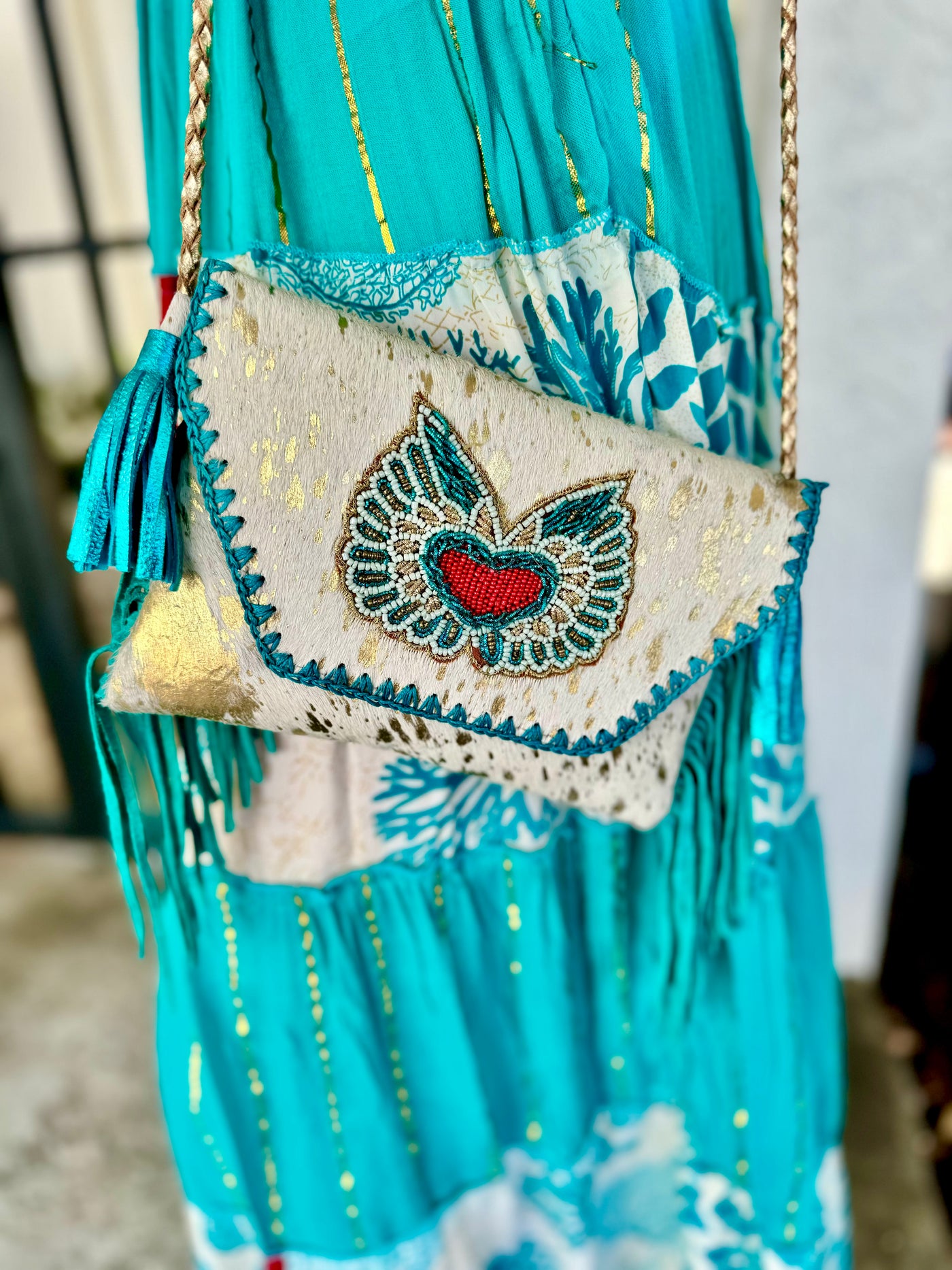 Fluttering Heart Envelope Crossbody Bag