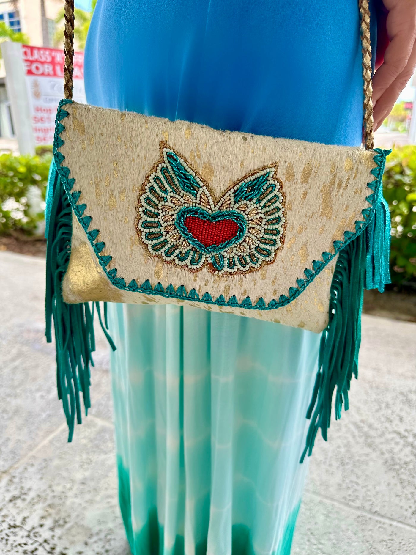 Fluttering Heart Envelope Crossbody Bag