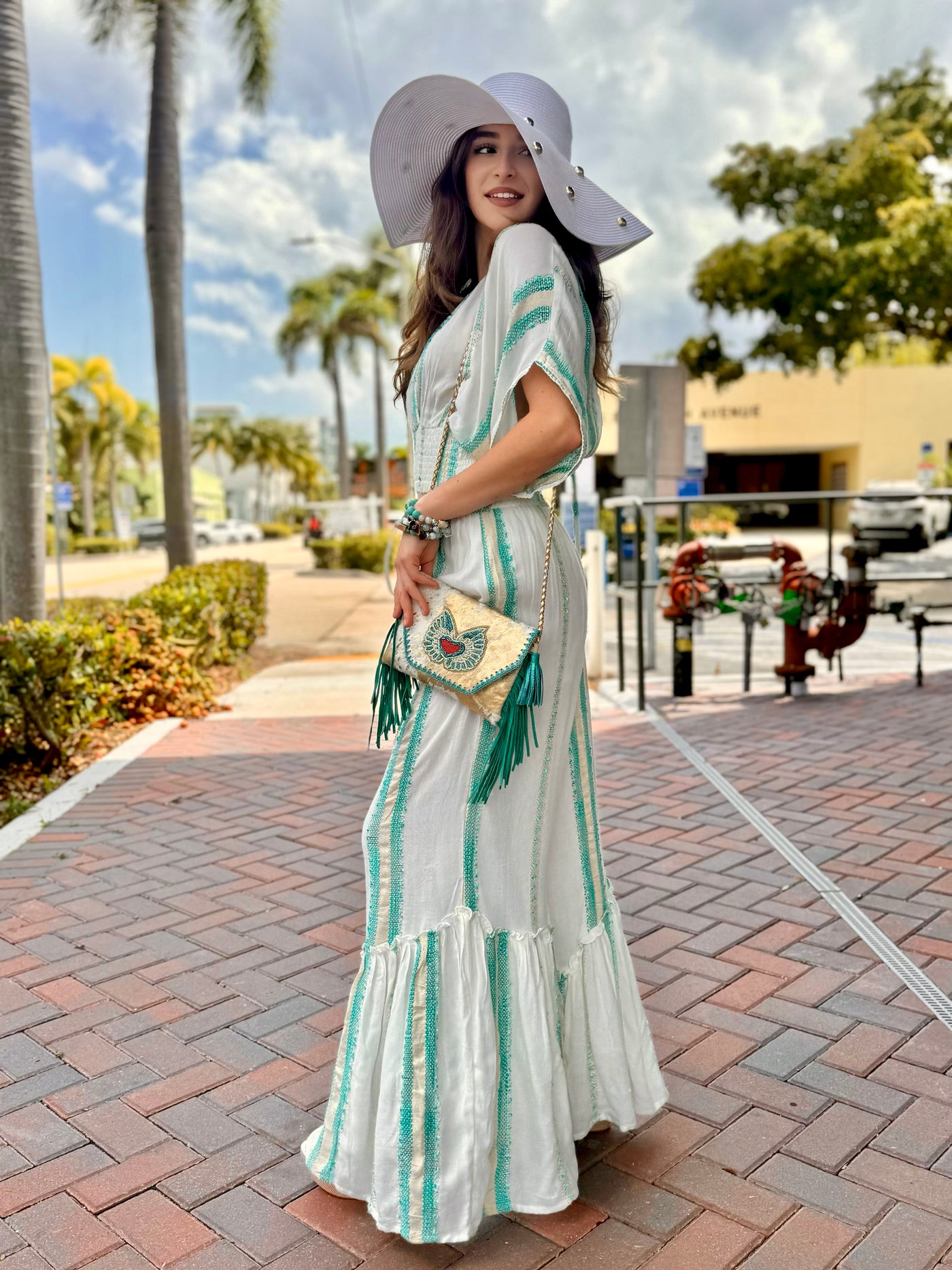 Fluttering Heart Envelope Crossbody Bag