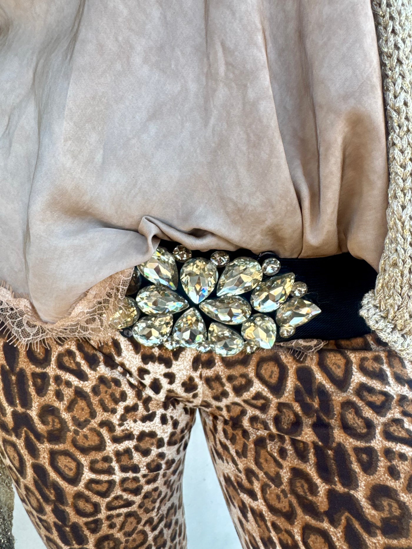 Kiss From a Feather Stretch Belt