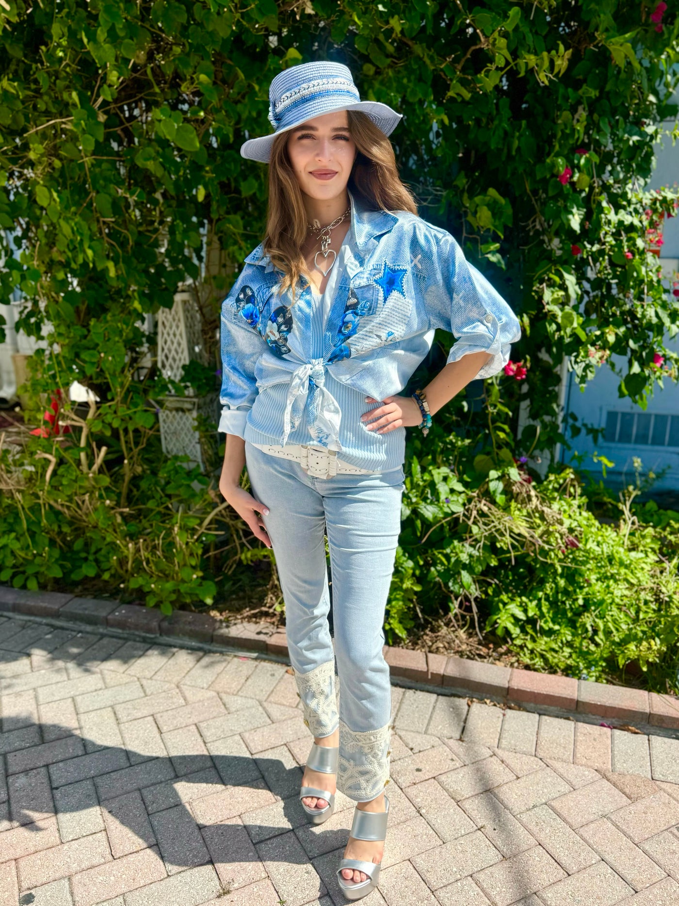 Lyla Lace Cropped Jeans