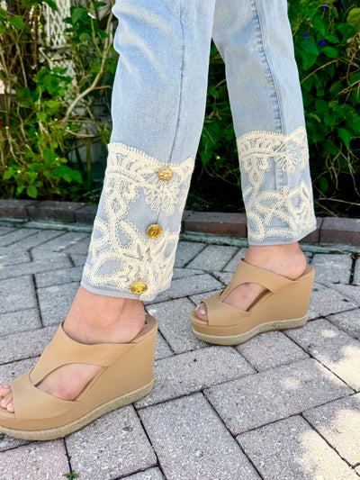 Lyla Lace Cropped Jeans